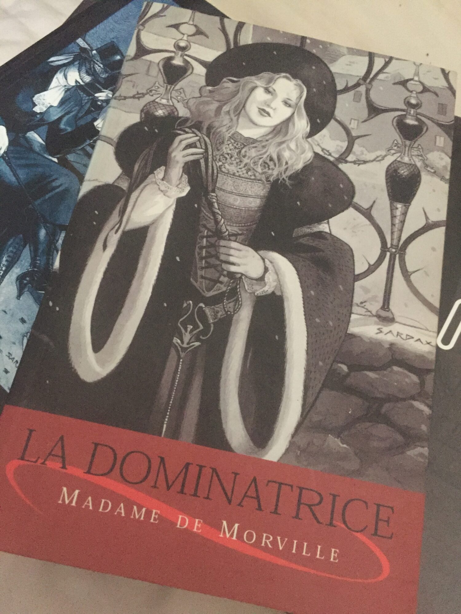 La Dominatrice (Slaves of Isis) Af Madame de Morville. Art by Sardax.